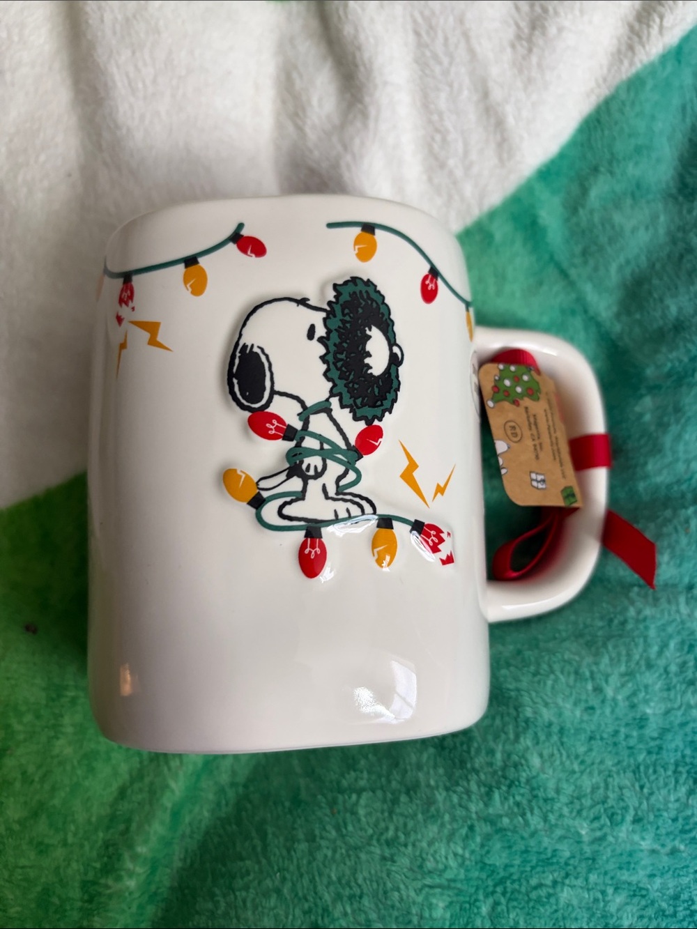 Peanuts White Holiday Snoopy Mug with Red and Yellow Lights